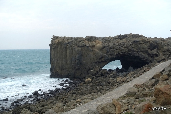 澎湖鯨魚洞