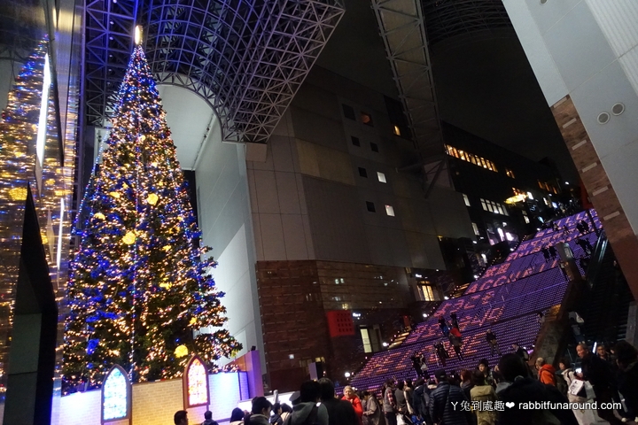 【日本京都】京都車站大階梯燈光秀、聖誕樹、夜景