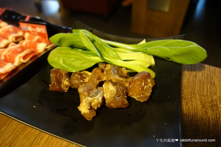青江菜、滷牛筋