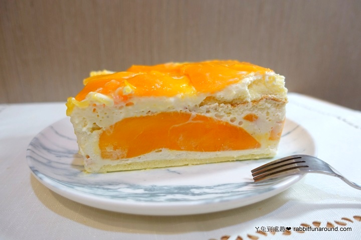 四季芒果蛋糕