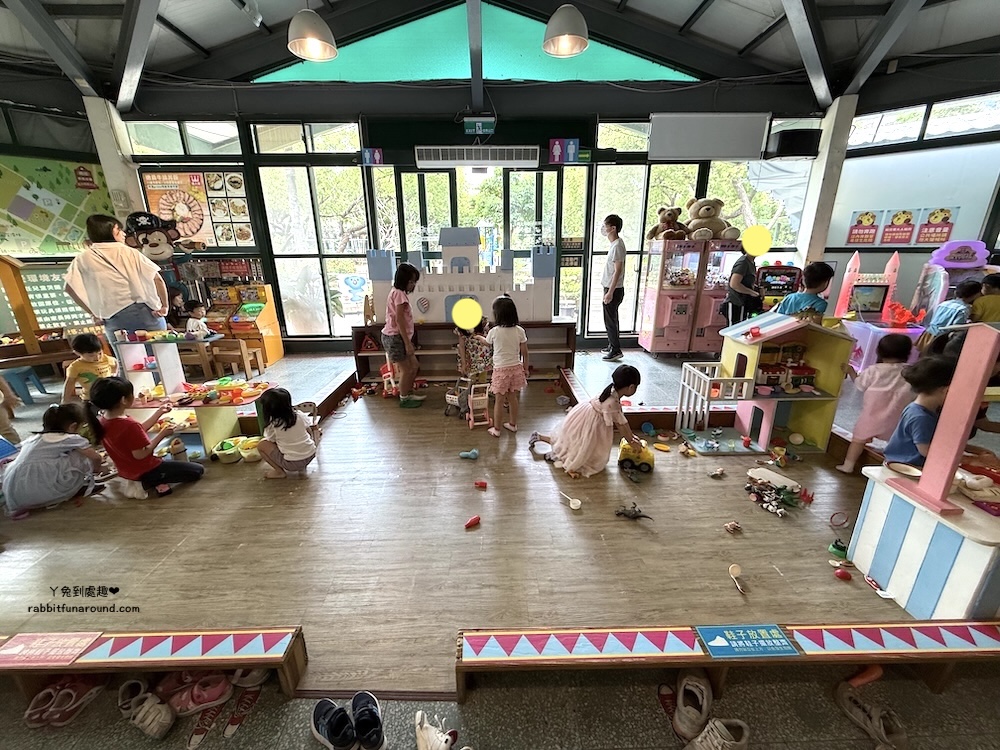 高雄親子餐廳 遊戲區