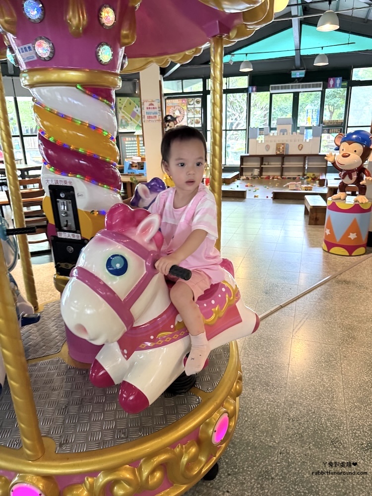 高雄親子餐廳 遊戲區